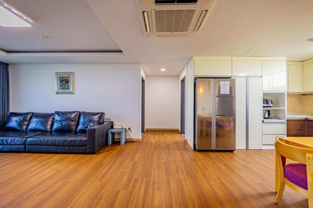 Jeju Arumdaun Resort Sihung-ni Extérieur photo