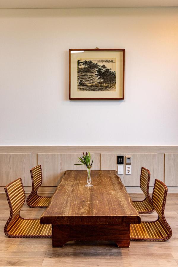 Jeju Arumdaun Resort Sihung-ni Extérieur photo