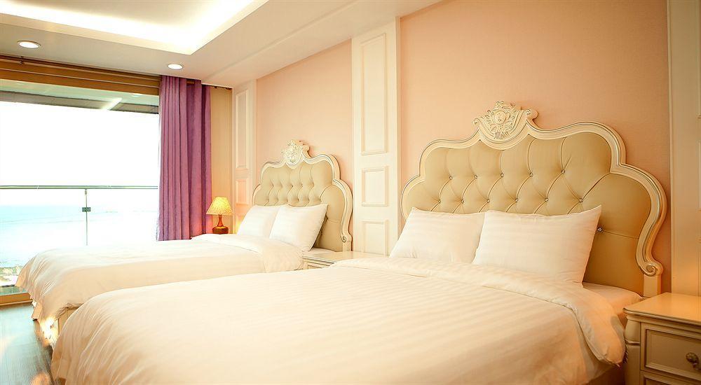 Jeju Arumdaun Resort Sihung-ni Extérieur photo