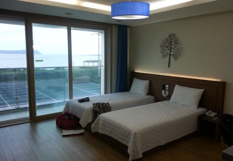 Jeju Arumdaun Resort Sihung-ni Extérieur photo